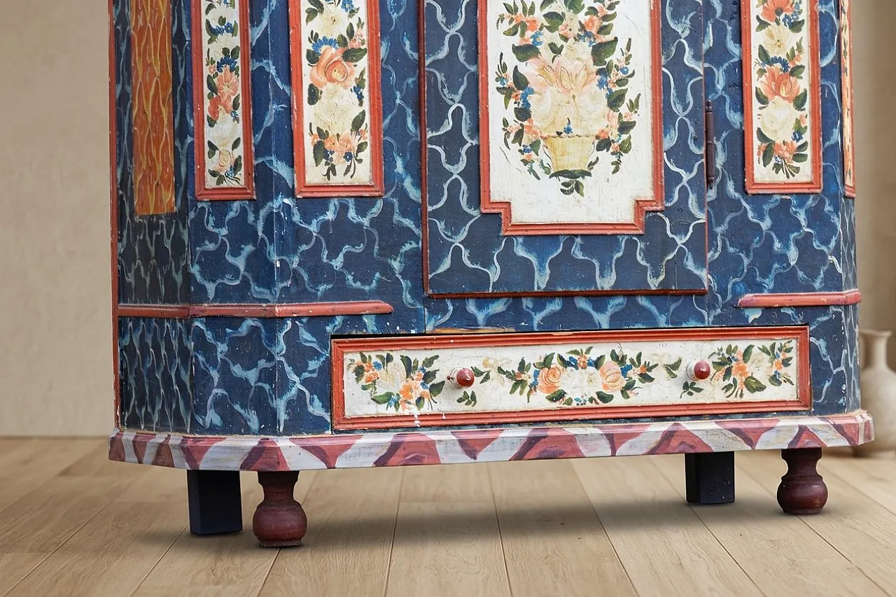 Baroque folk art hand-painted cabinet in wood, late 19th century 13