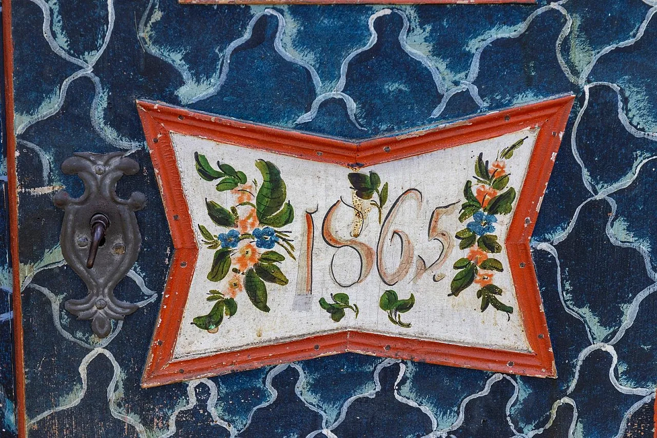 Baroque folk art hand-painted cabinet in wood, late 19th century 15