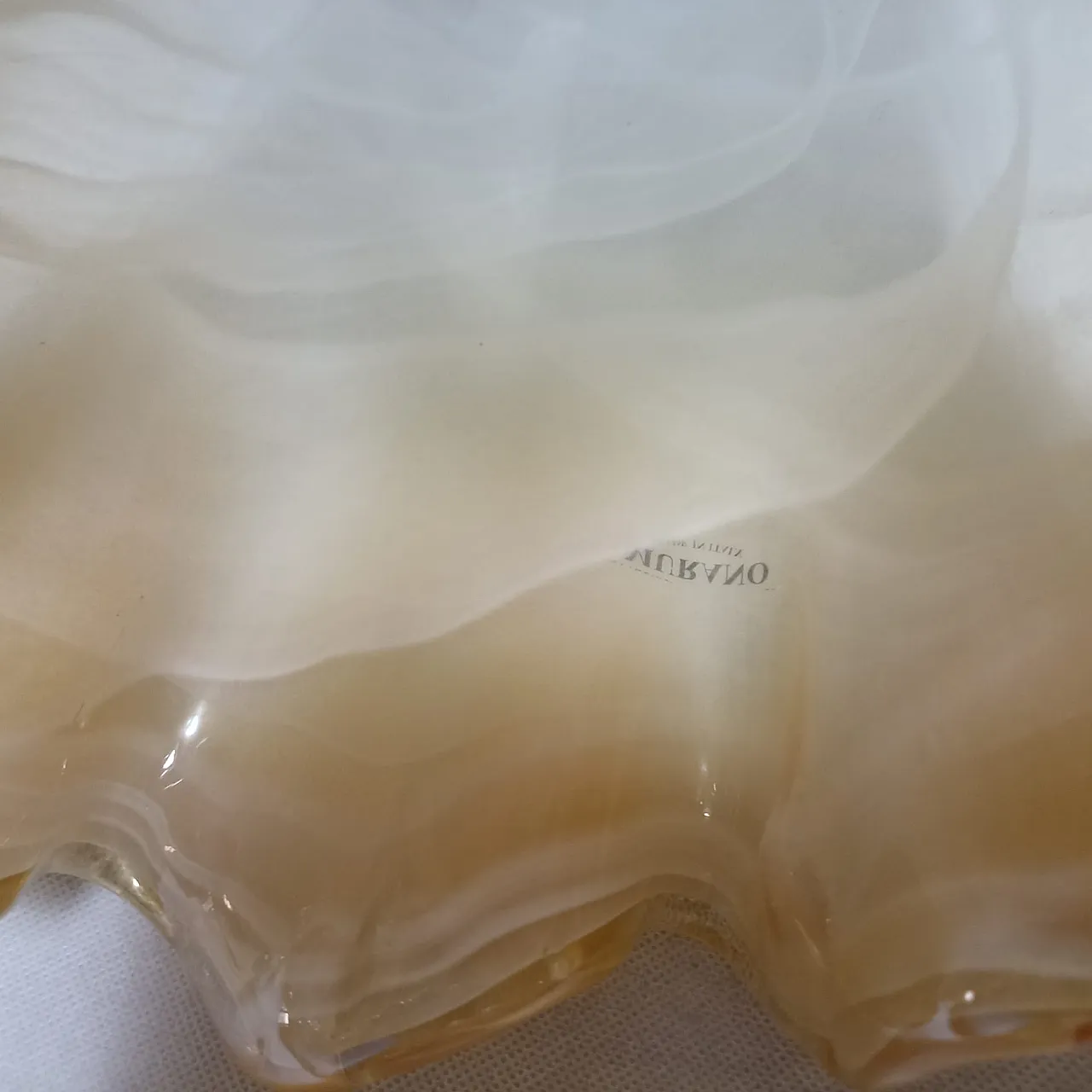 Murano handkerchief vase in Champagne and ivory colour 20