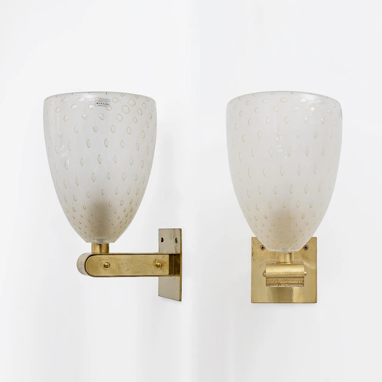Coppia di applique in vetro pulegoso di Murano e ottone, anni '80 2
