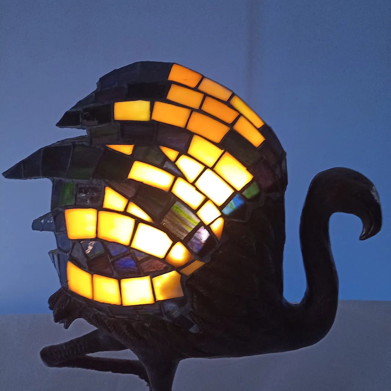 Tiffany style flamingo lamp with patinated bronze base. 4