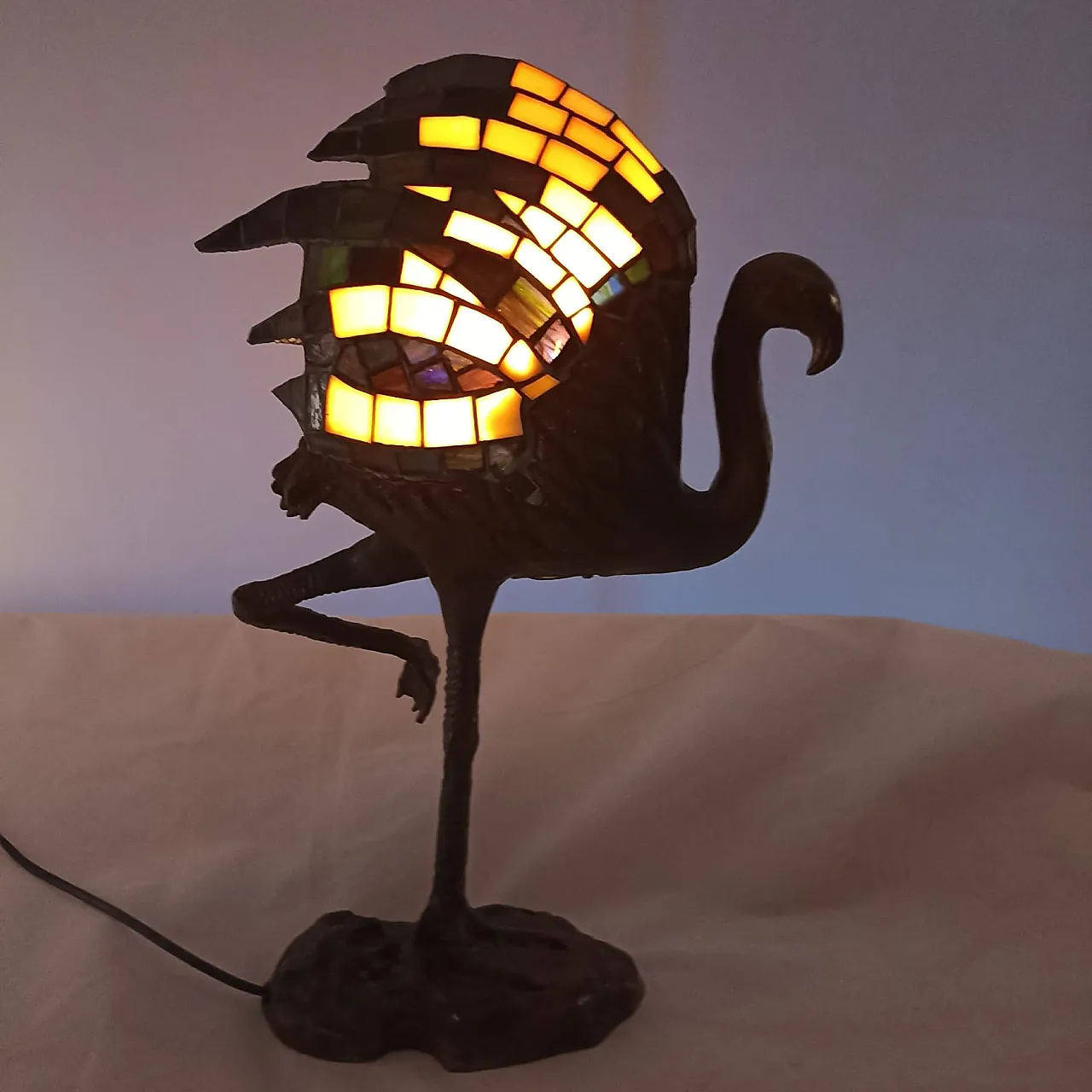 Tiffany style flamingo lamp with patinated bronze base. 5