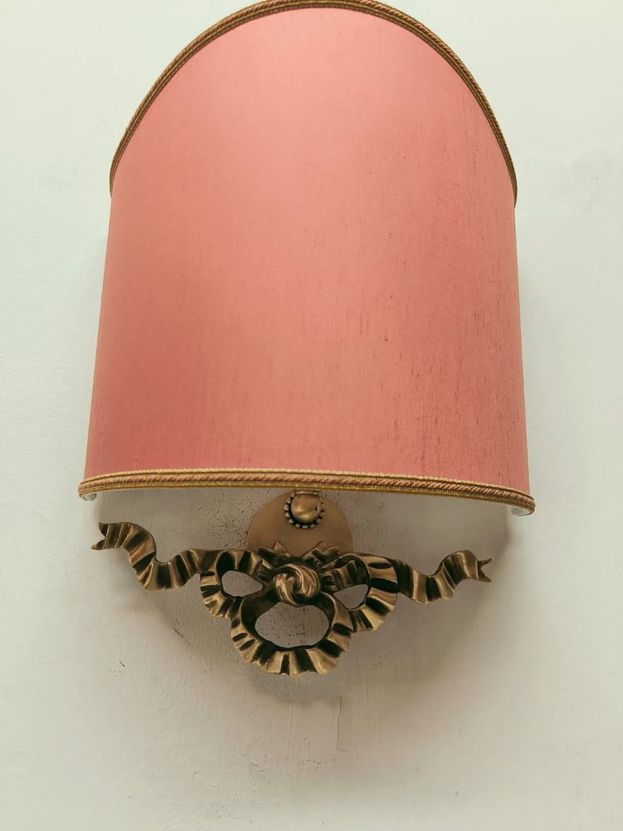 Fabric fan with cast bow decoration, 1950s 2