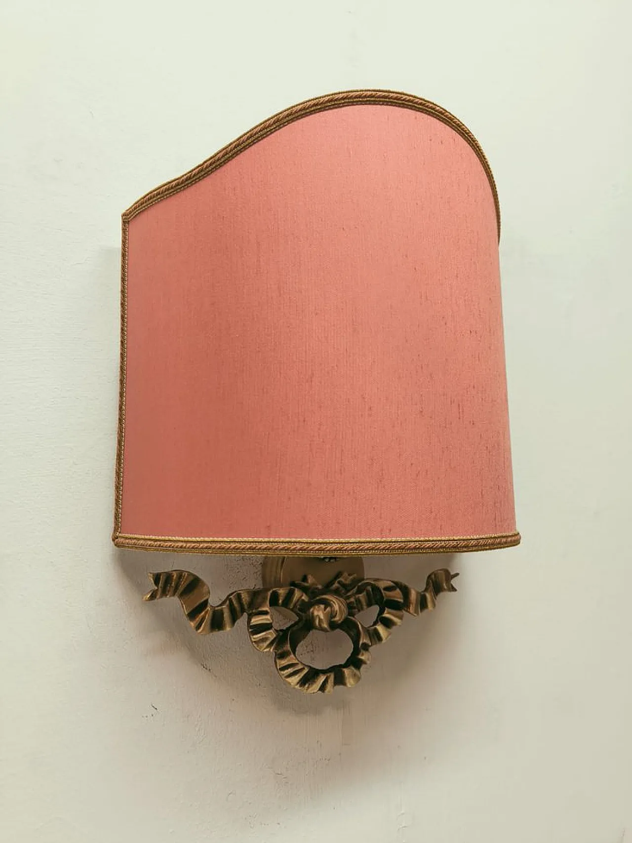 Fabric fan with cast bow decoration, 1950s 7