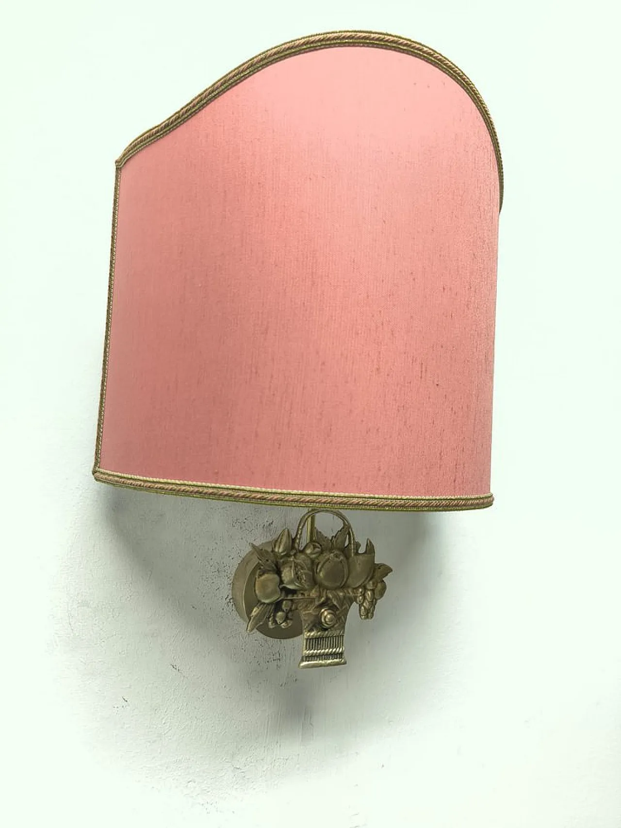Fabric fan lampshade with cast fruit decoration, 1950s 7