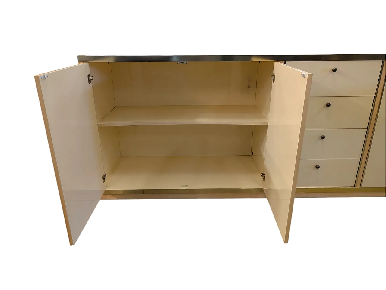 Buffet sideboard in beige and gold lacquered wood from the 70s 3