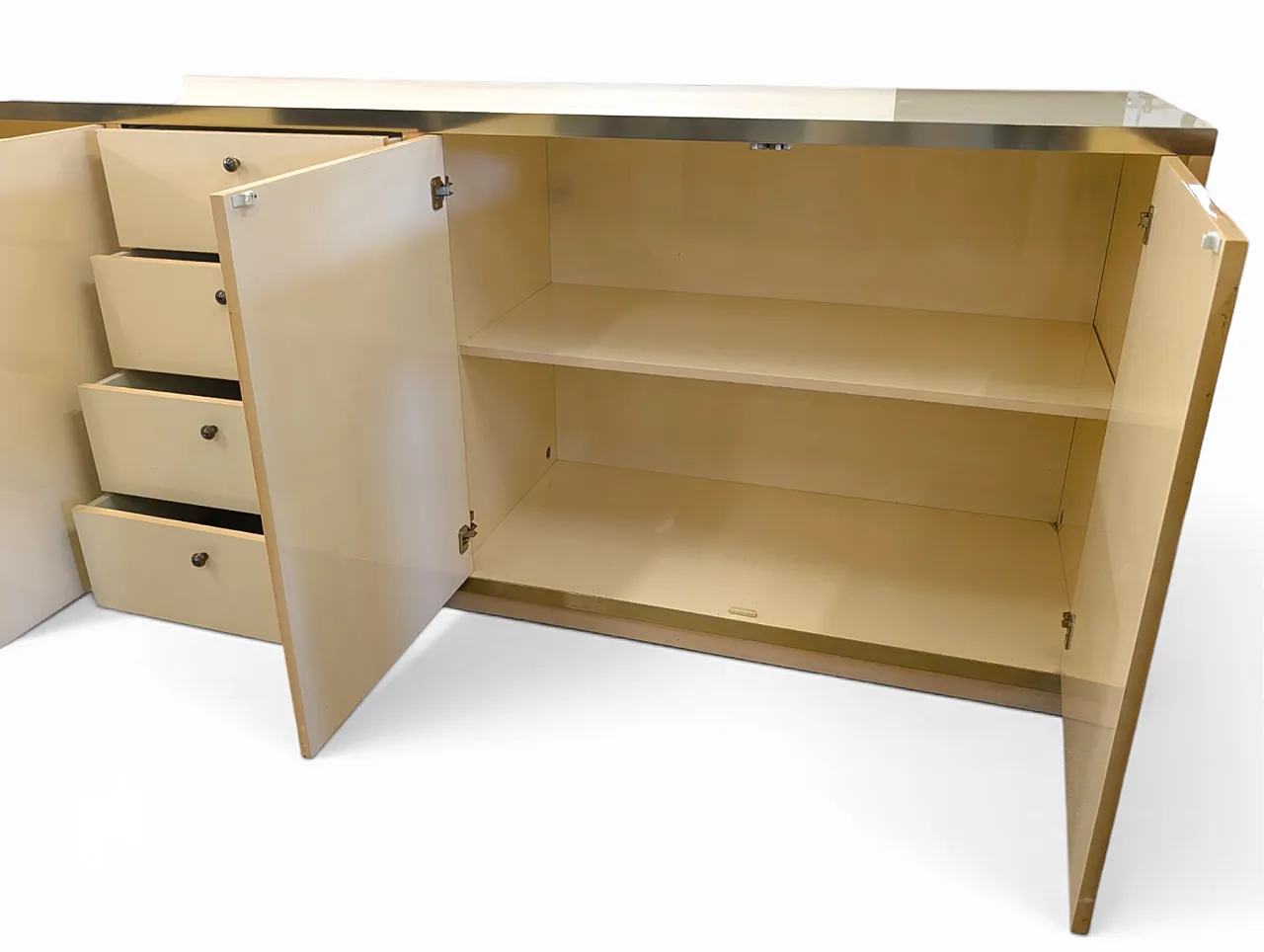Buffet sideboard in beige and gold lacquered wood from the 70s 5