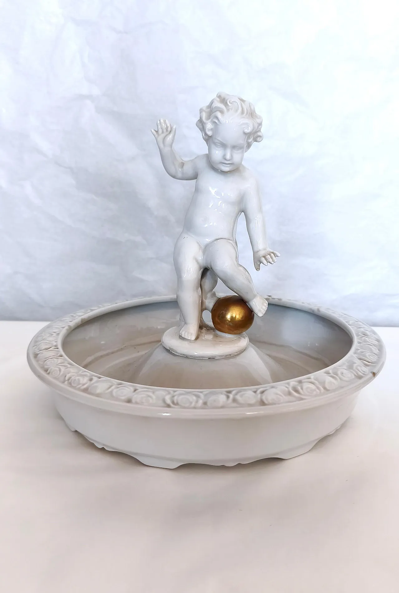 Ciotolina in porcellana di Karl Tutter per Schaubach Kunst, anni '30 3