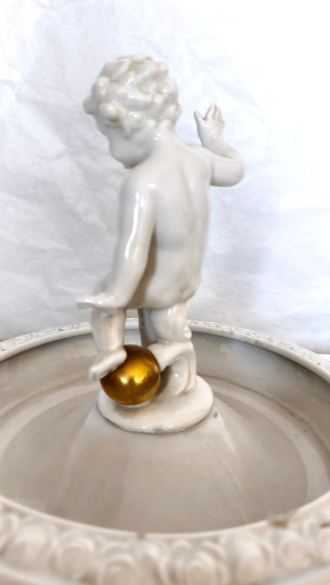 Ciotolina in porcellana di Karl Tutter per Schaubach Kunst, anni '30 8