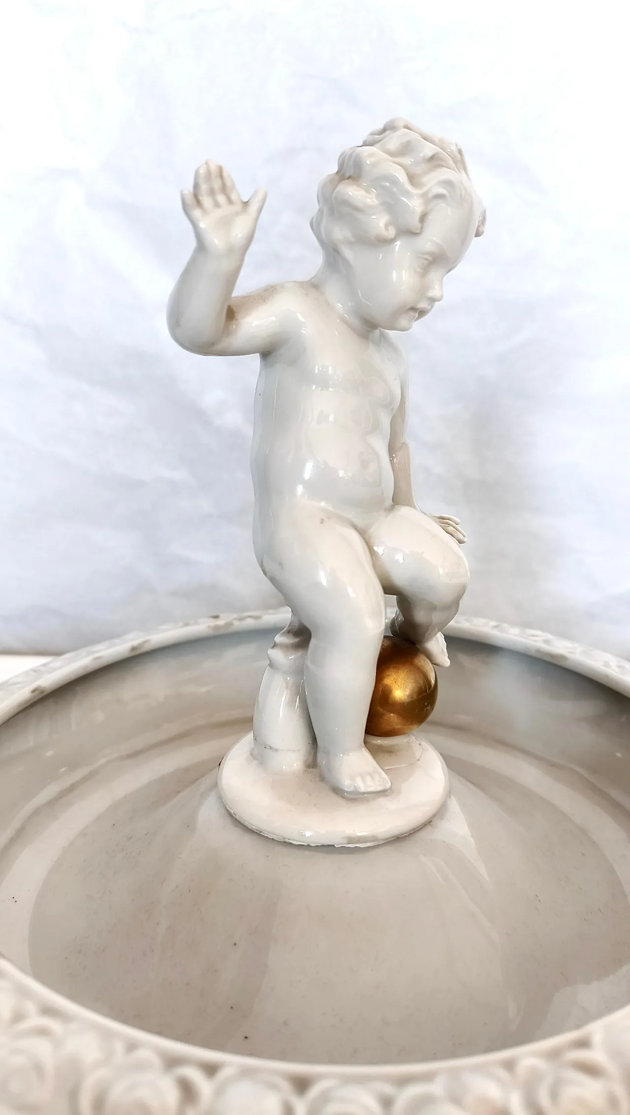 Ciotolina in porcellana di Karl Tutter per Schaubach Kunst, anni '30 9