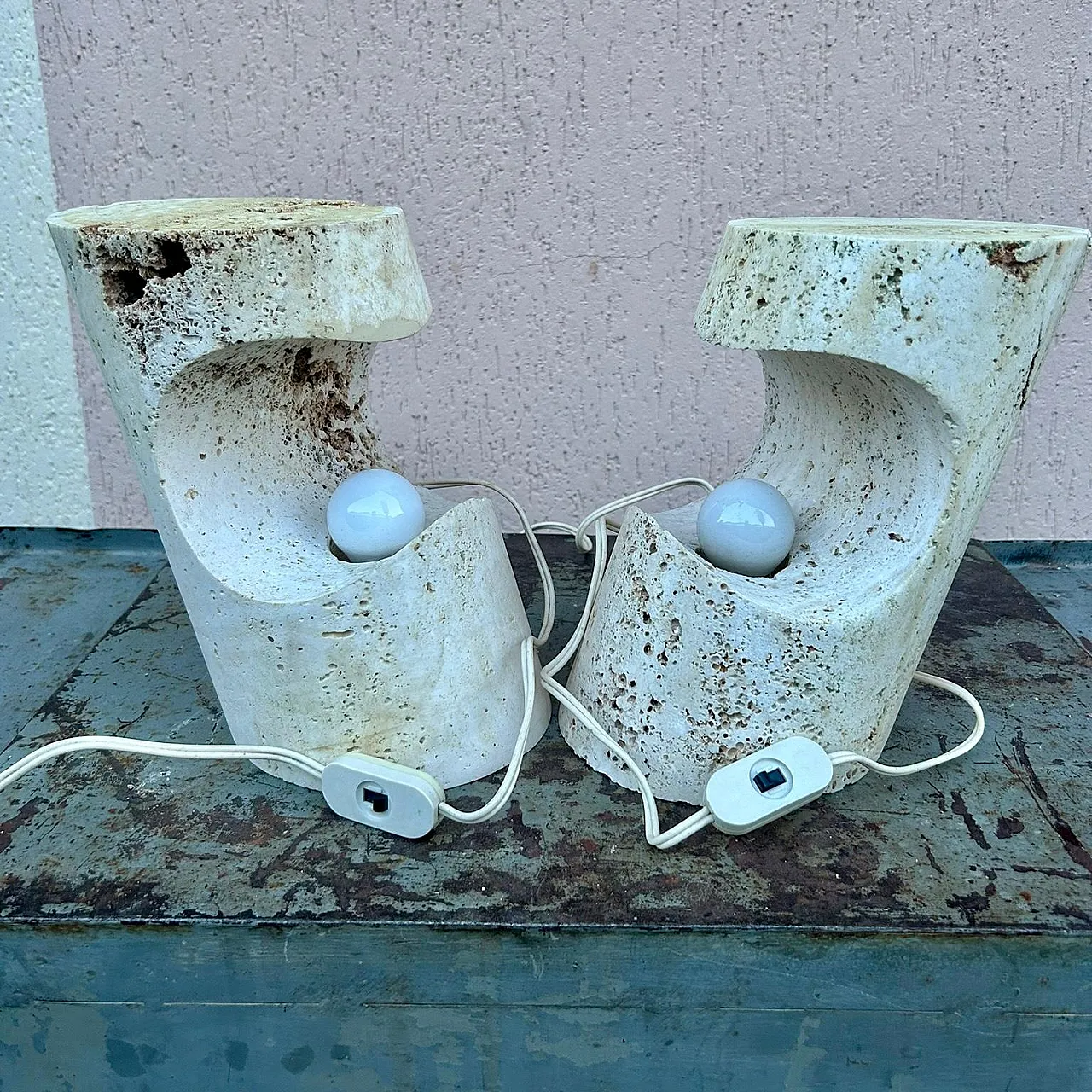 Pair of travertine lamps by Giuliano Cesari for Nucleo Sormani, 1970s 5