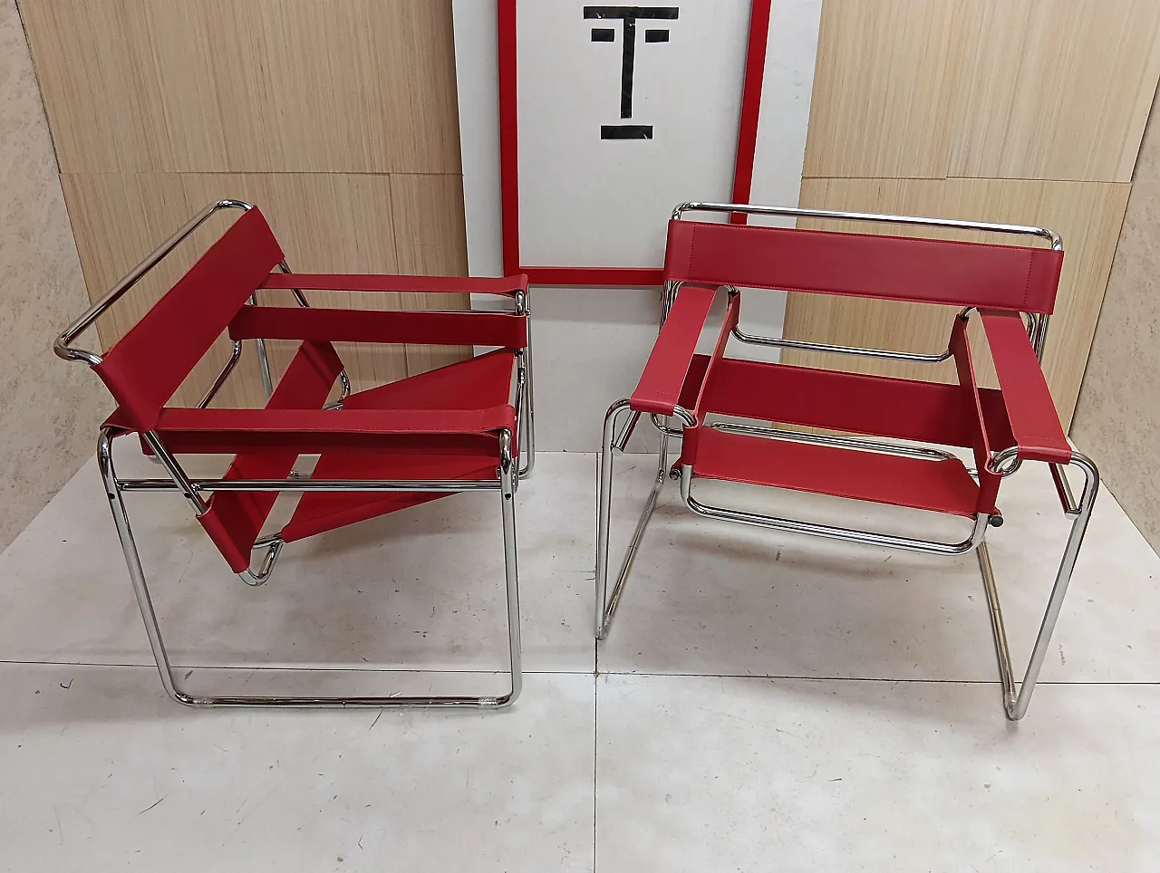 Pair of Knoll Studio 2 B3 WASSILY armchairs in red leather, 1920s 2