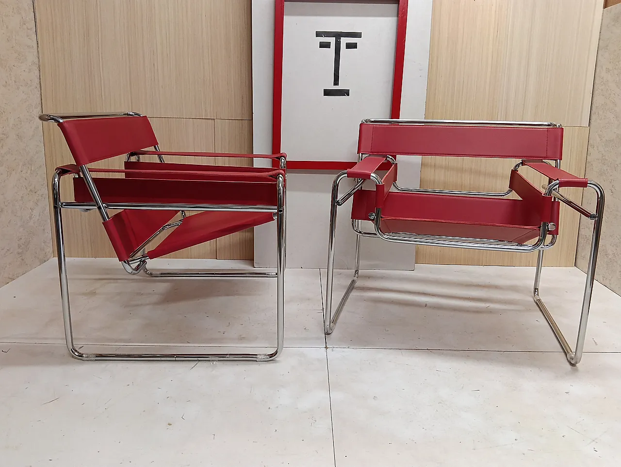Pair of Knoll Studio 2 B3 WASSILY armchairs in red leather, 1920s 3