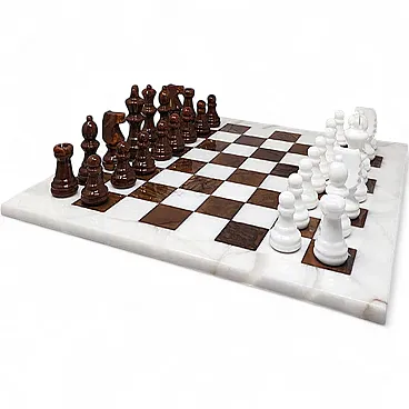 Brown and white chess set in Volterra alabaster handmade, 1970s