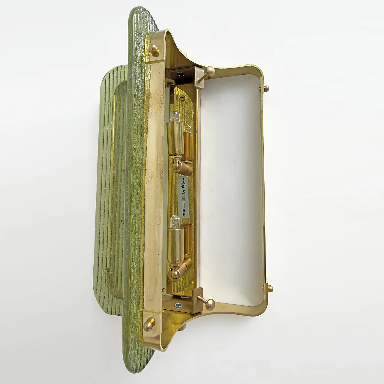 Coppia di applique in vetro di Murano curvato e rigato e ottone, '900 10