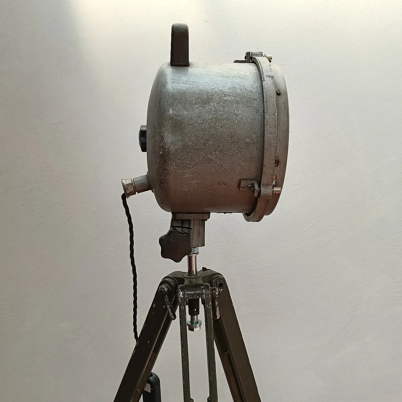 Poland lamp military equipment, 1983 7