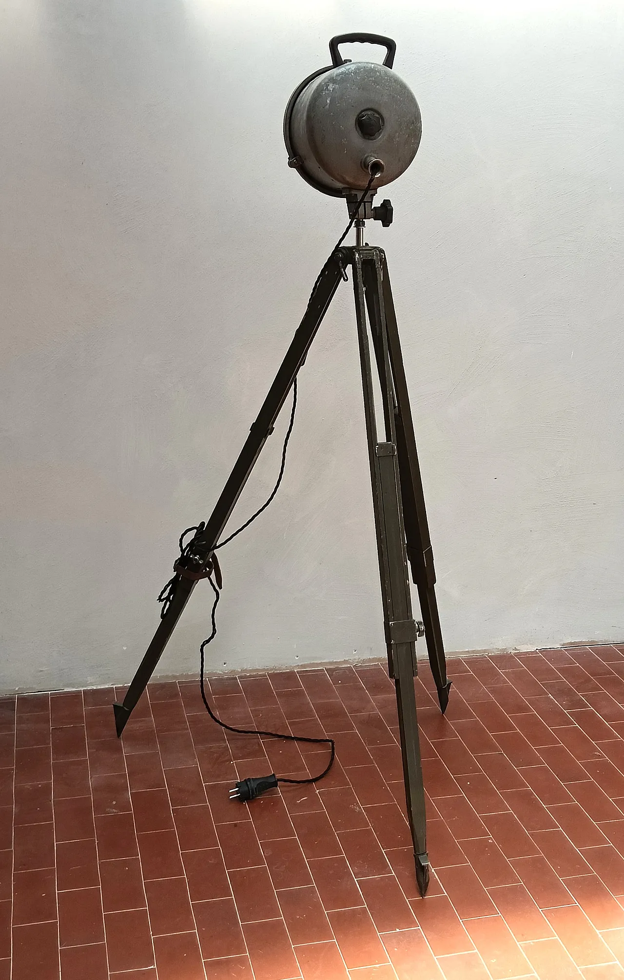Poland lamp military equipment, 1983 20
