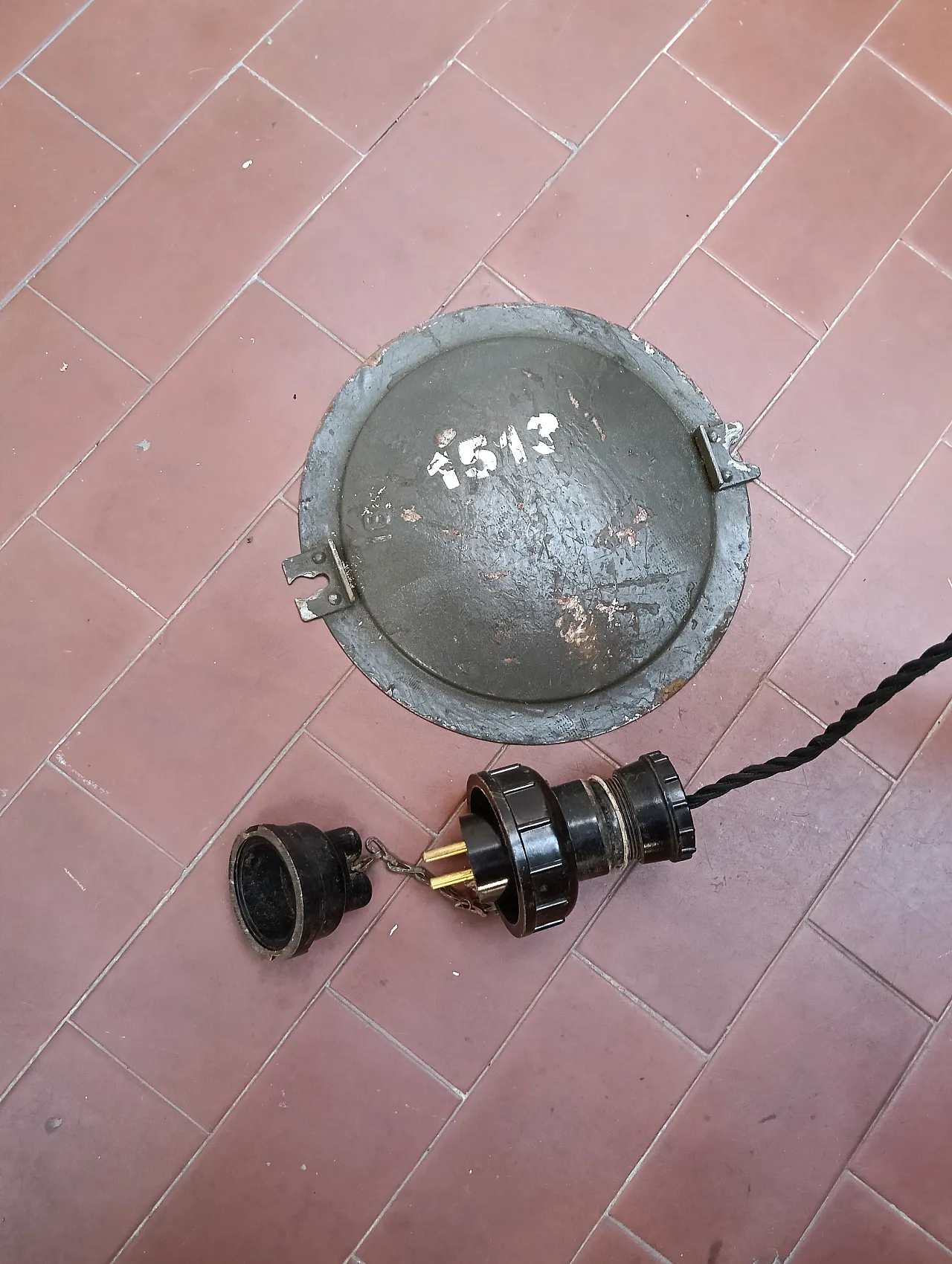 Tripod lamp, military, Russia, 80s 18
