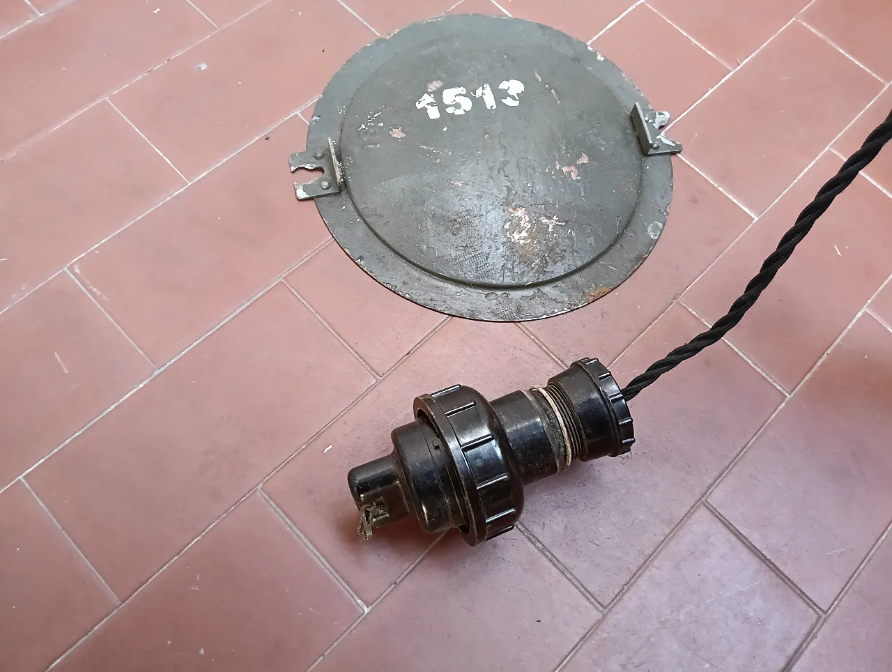 Tripod lamp, military, Russia, 80s 19