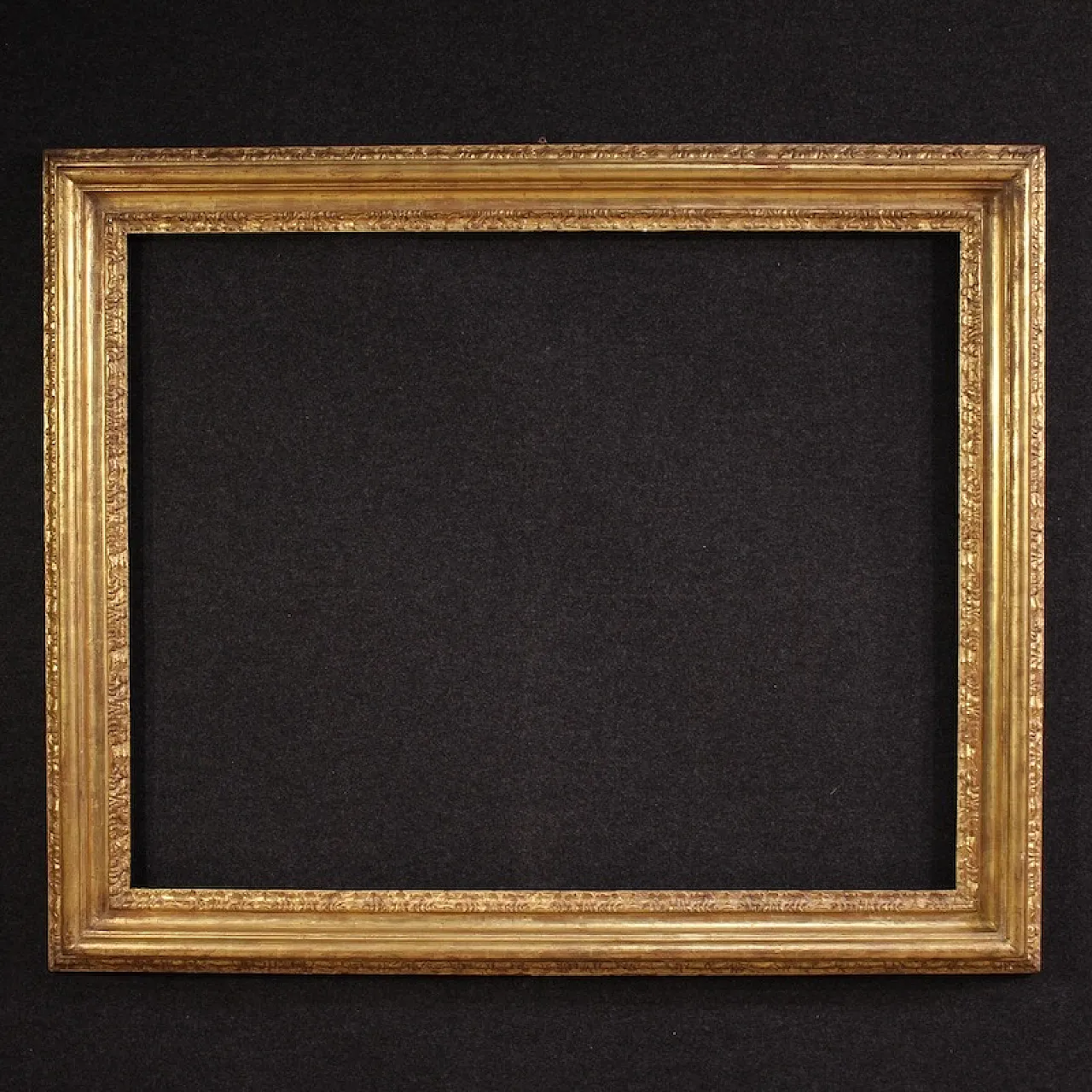 Large 20th century gilt frame 1