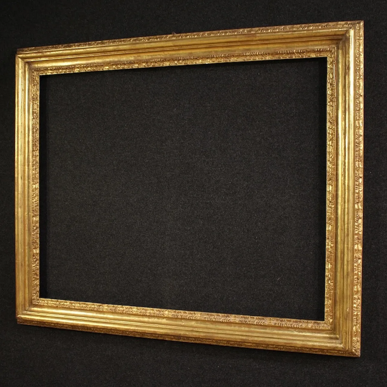 Large 20th century gilt frame 9