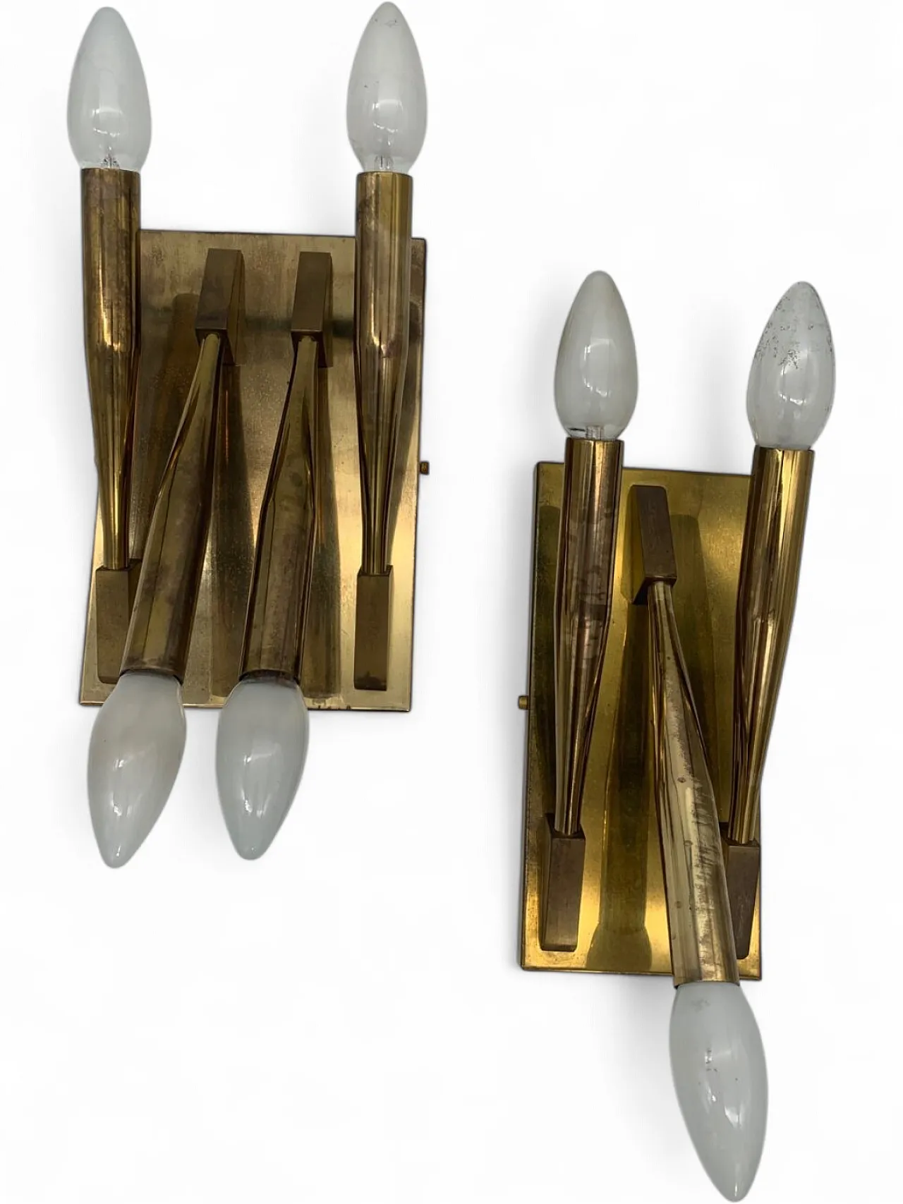 Coppia di applique da parete in ottone di Gio Ponti, anni '70 6