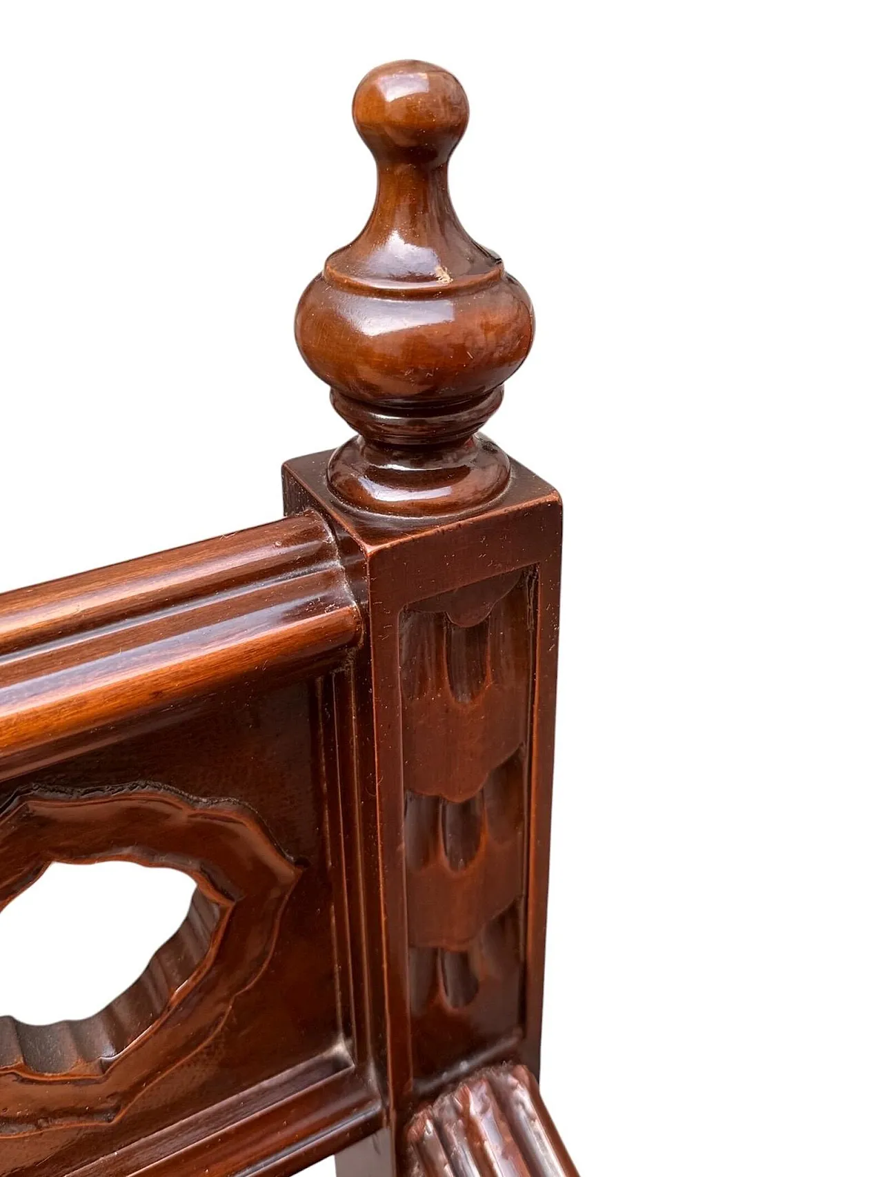 Neo-Renaissance style wooden sofa, 20th century 9