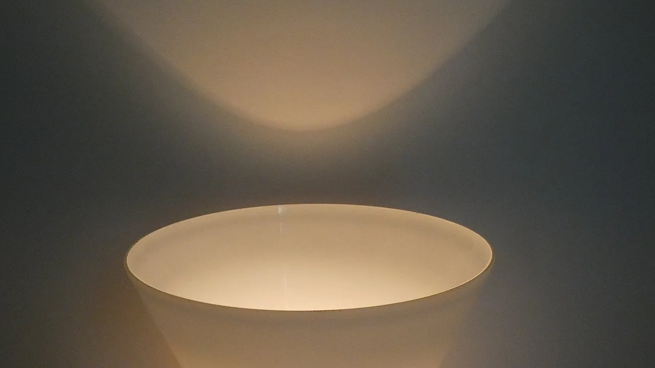 Lampada da parete in vetro di Murano di Leucos, Italia, anni '70 13