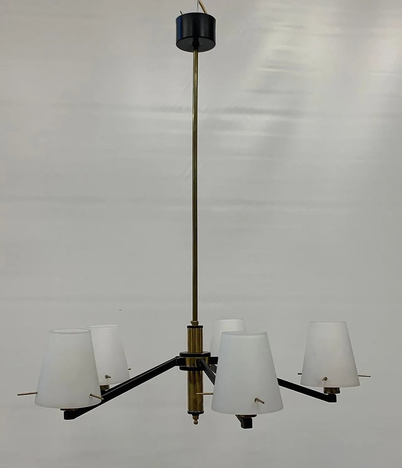 Lampadario in vetro, ferro e ottone, anni '50 2