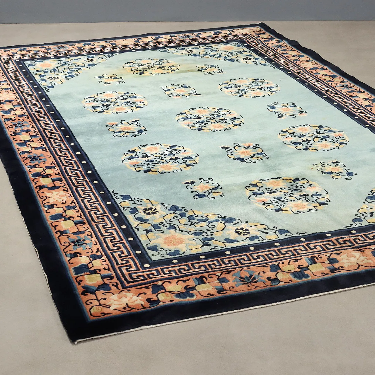 Beijing rug in cotton and wool, 20th century 1