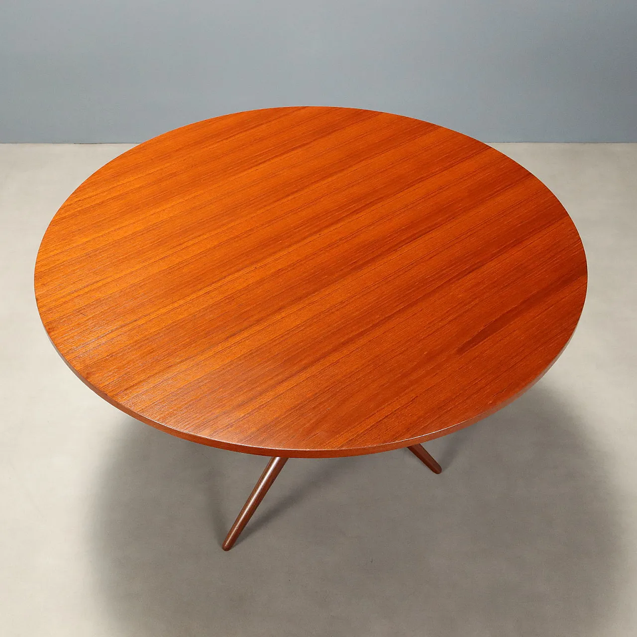 Teak dining table, 1960s 8