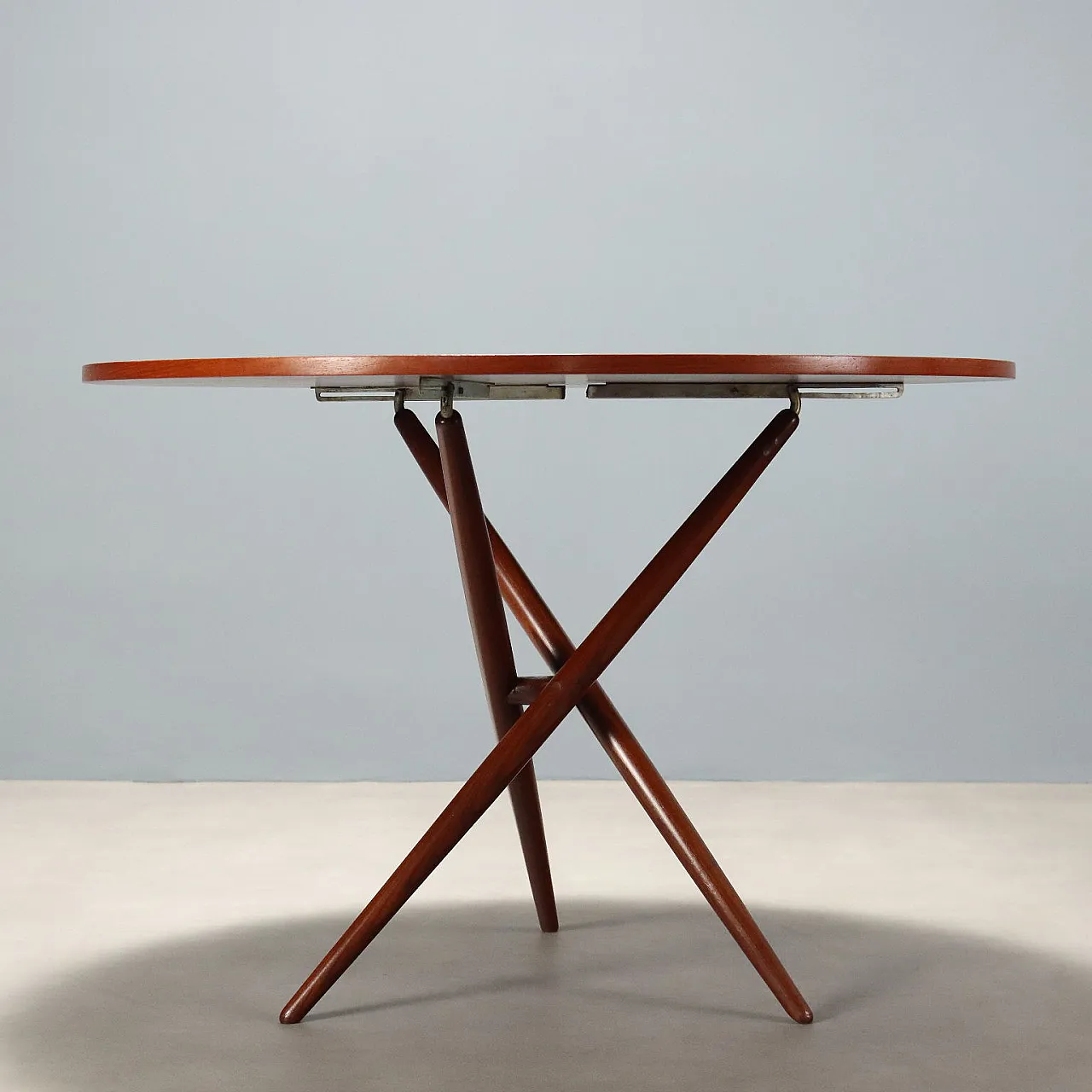 Teak dining table, 1960s 9