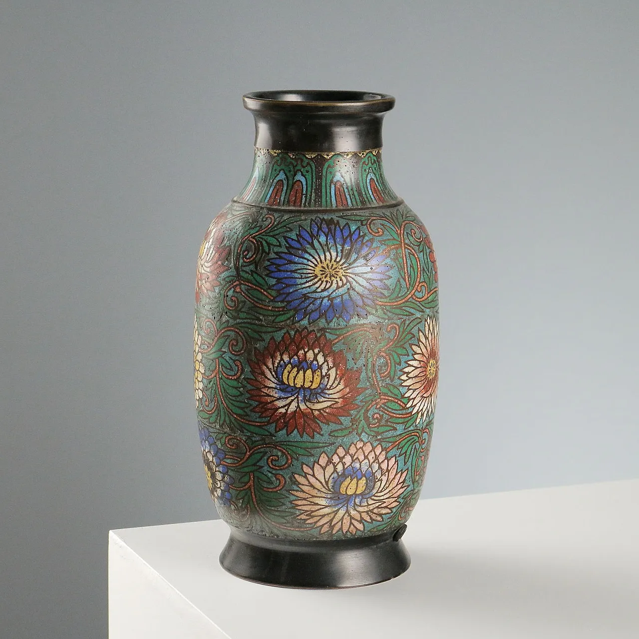 Vaso in bronzo Cloisonné, '900 1