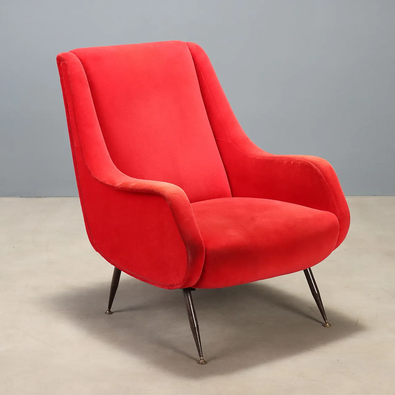 Poltrona in velluto rosso, anni '60 1