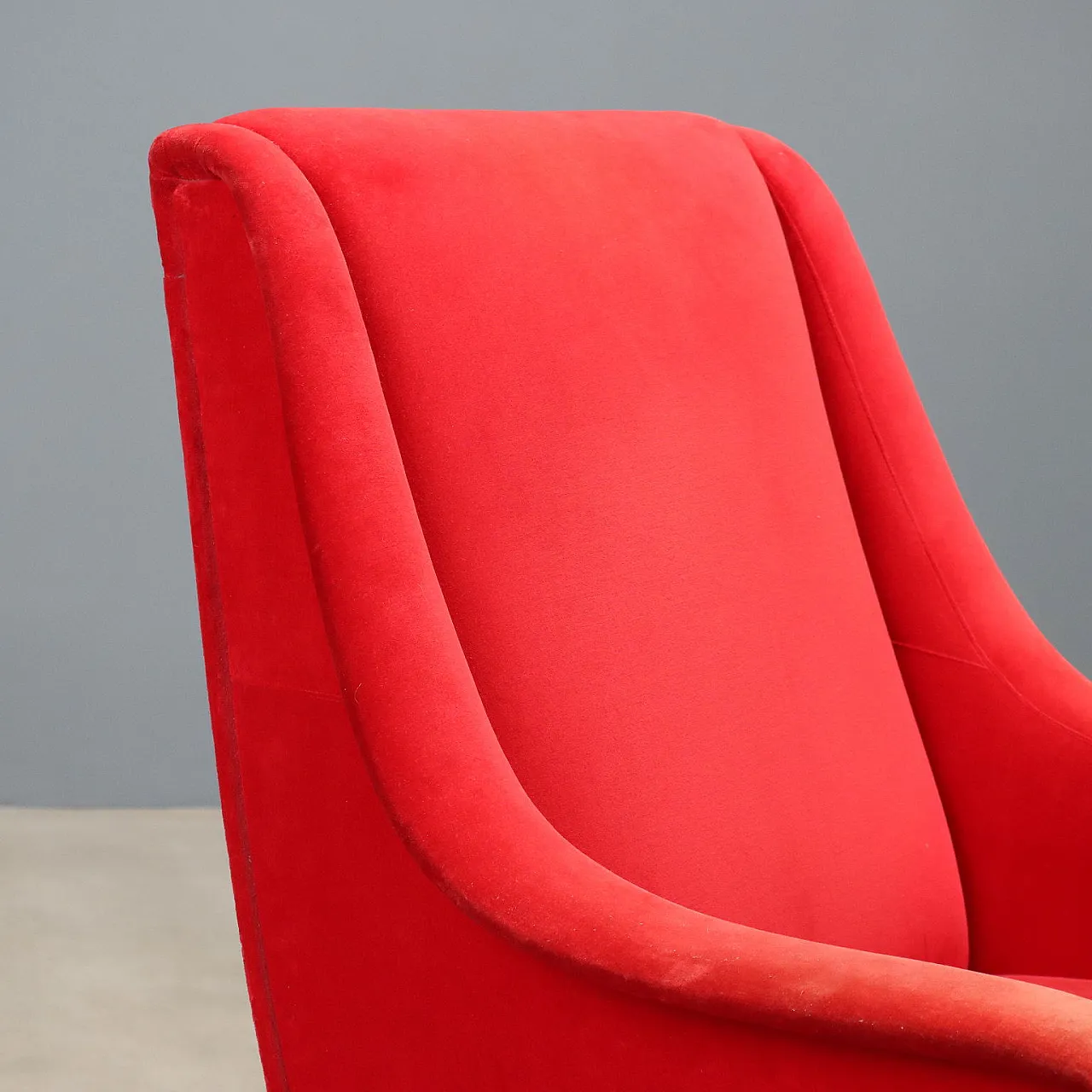 Poltrona in velluto rosso, anni '60 4