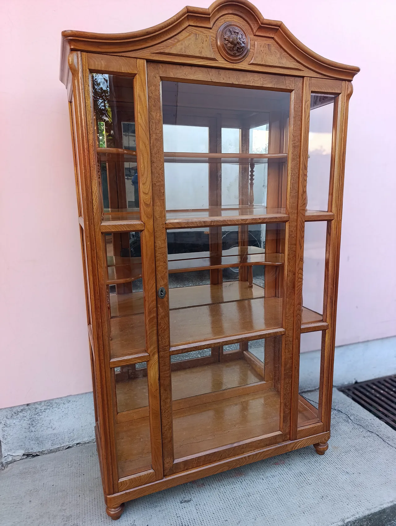 Biedermeier showcase, 19th century 1