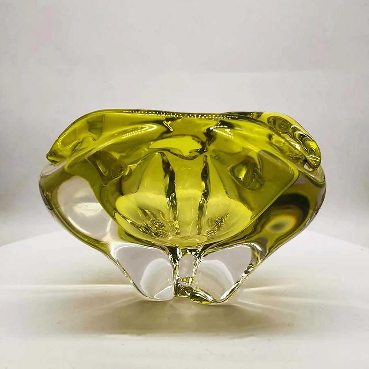 Triangular ashtray in Murano glass by Flavio Poli, 1950s 2