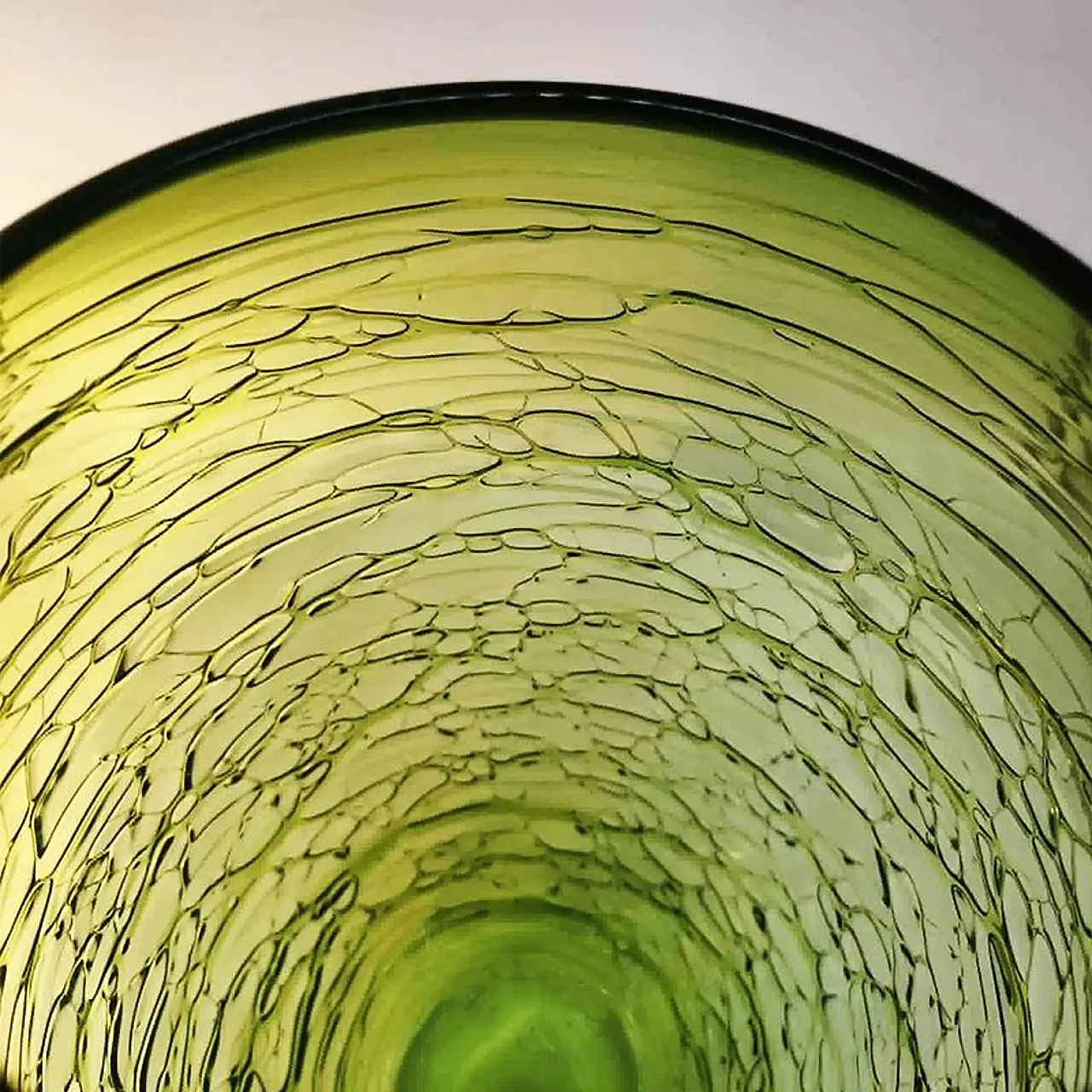 Green vase in hand worked in Murano glass, 1970s 6