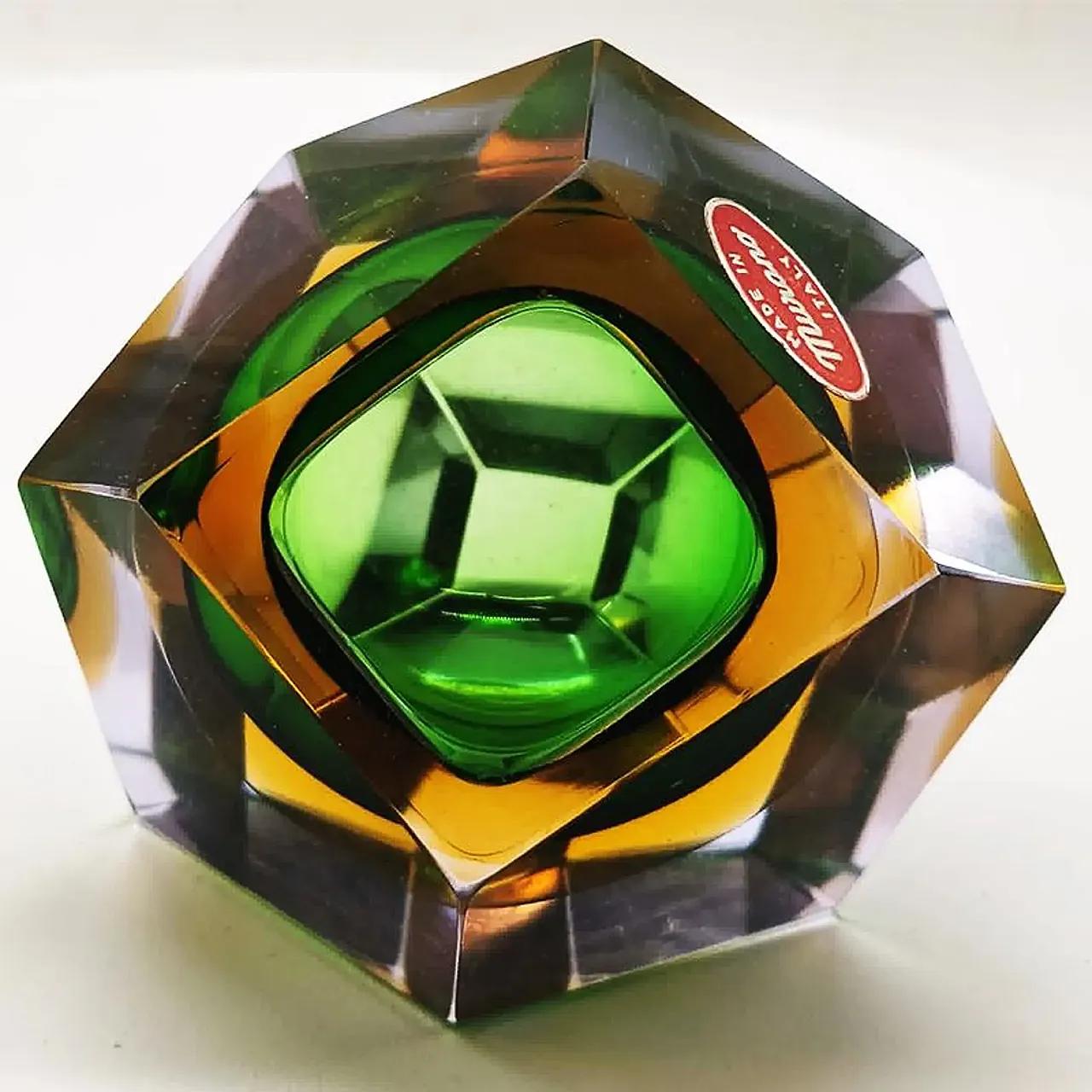 Asymmetrical and particular multifaceted bowl in Murano Glass, 1960s 7