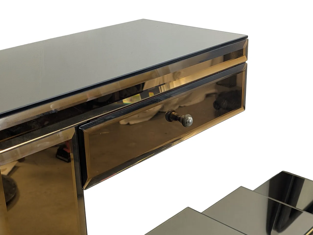 Stepped console with mirrors and compartments, 1970s/80s 4