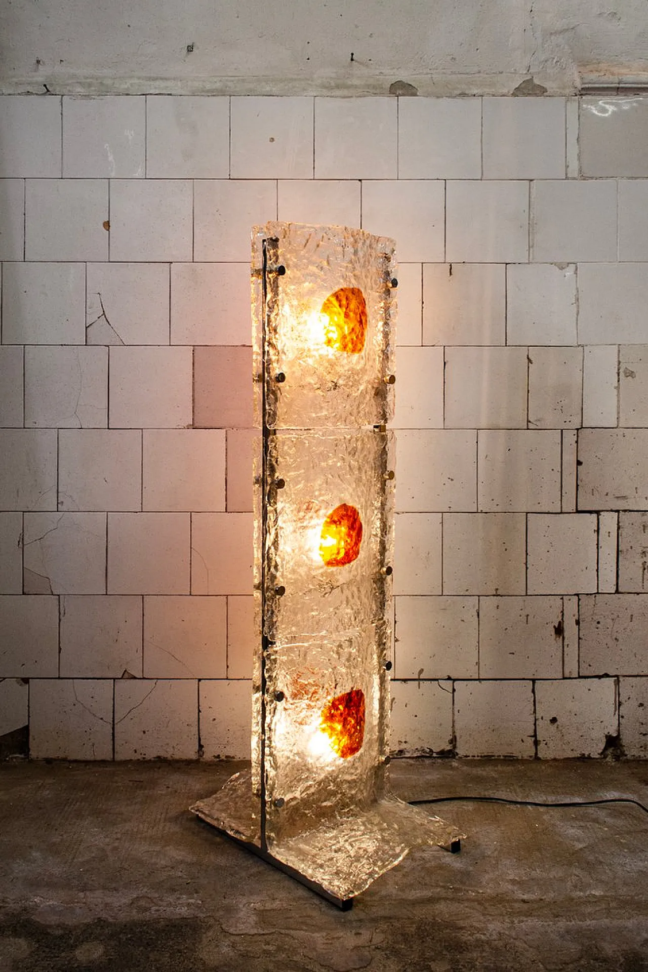Lampada da terra di Mauro Marzollo per Mazzega, anni '70 2