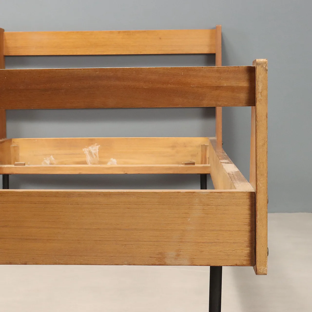 Coppia di letti singoli in legno teak, anni '60 6