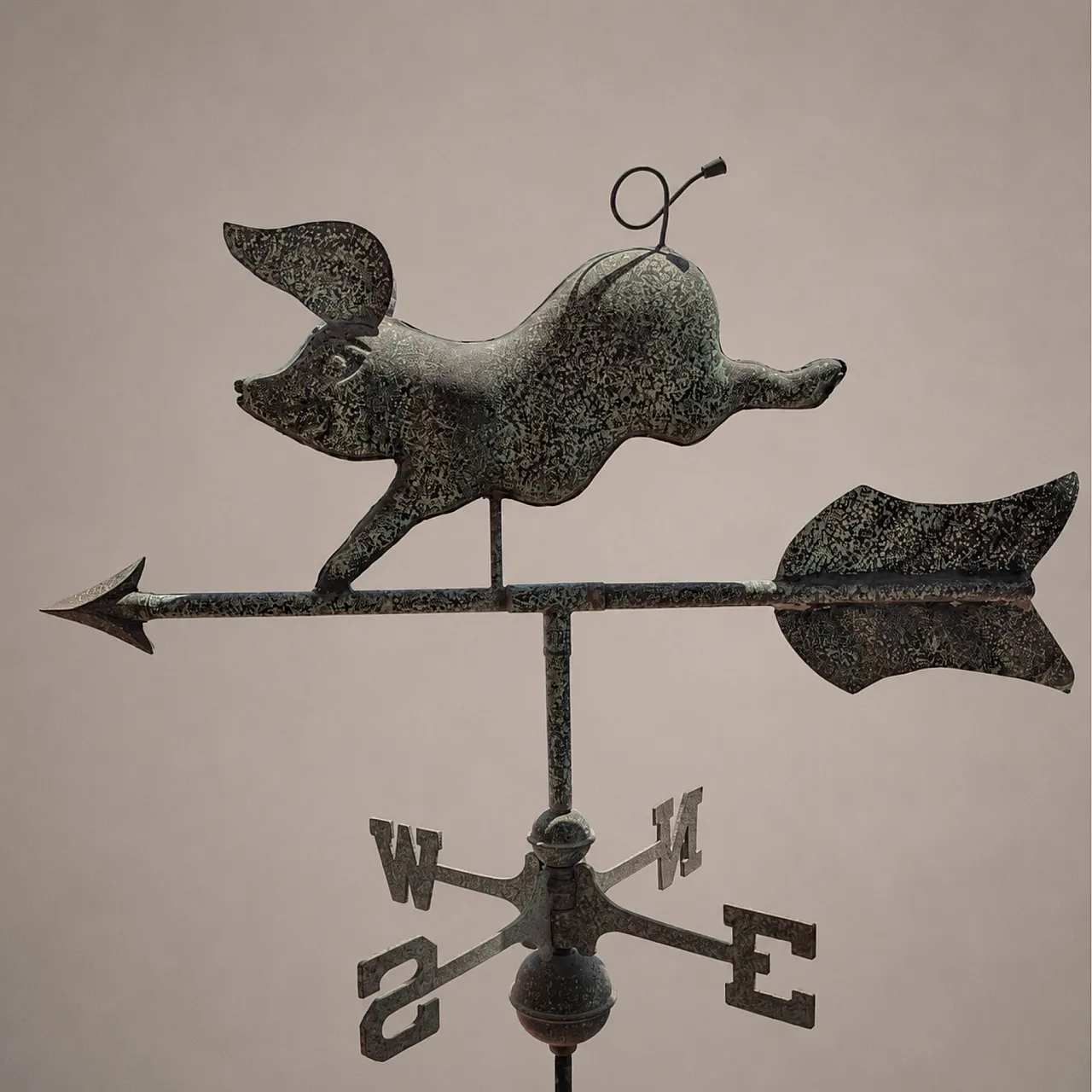 Italian weathervane from the early 1900s in copper with three-dimensional pig 4