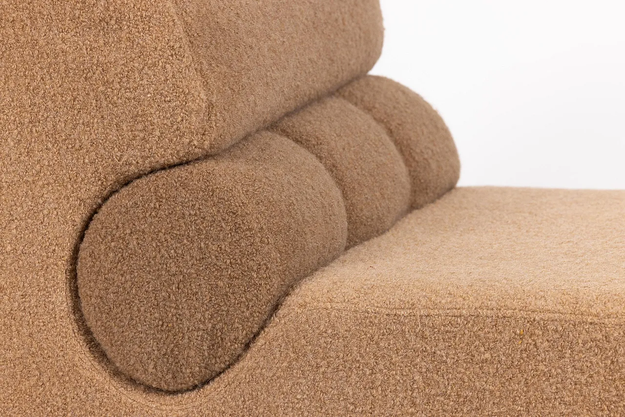 Sedia lounge in noce e bouclé di cachemire Schumacher, anni '70 11