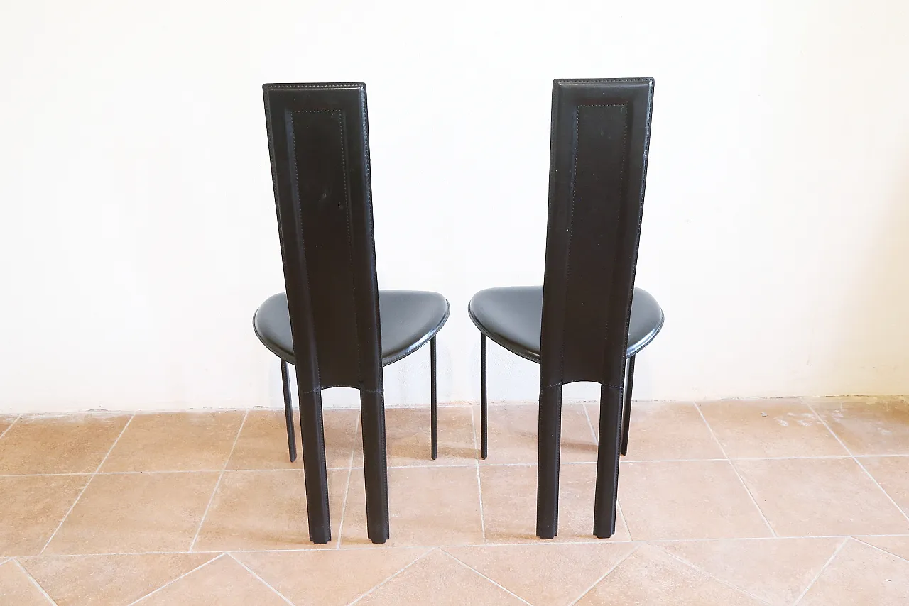 Pair of black leather Alice chairs by Giorgio Cattelan, 1980s 23