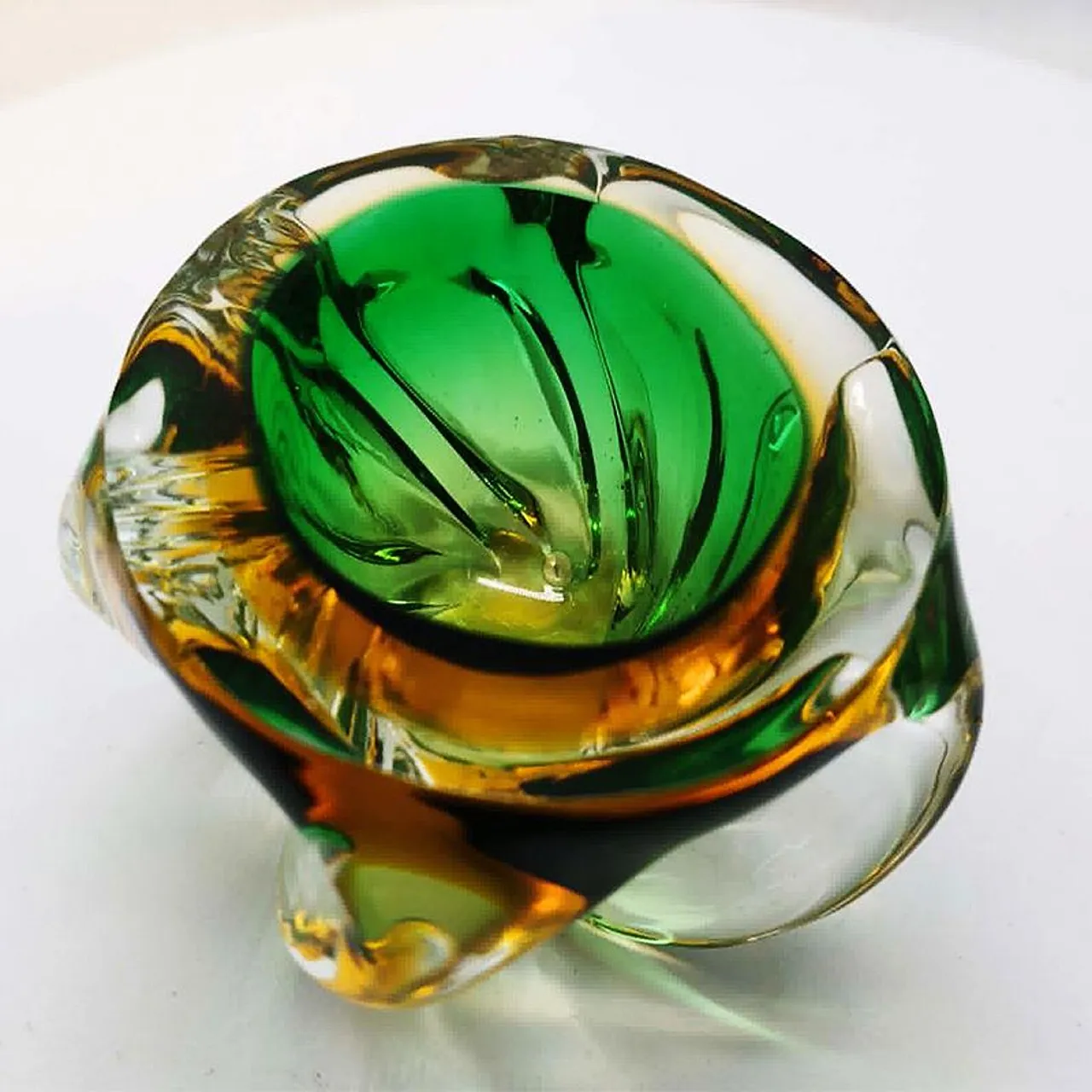 Ashtray in handblown and handcrafted Murano glass, 1950s 4