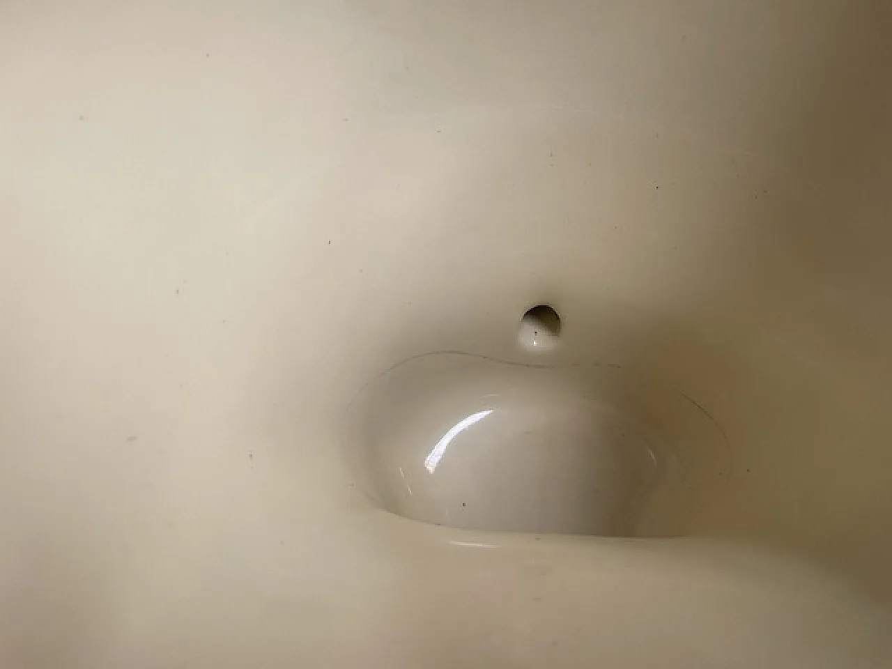 Yellow Ellisse washbasin by Ideal Standard, 1970s 14