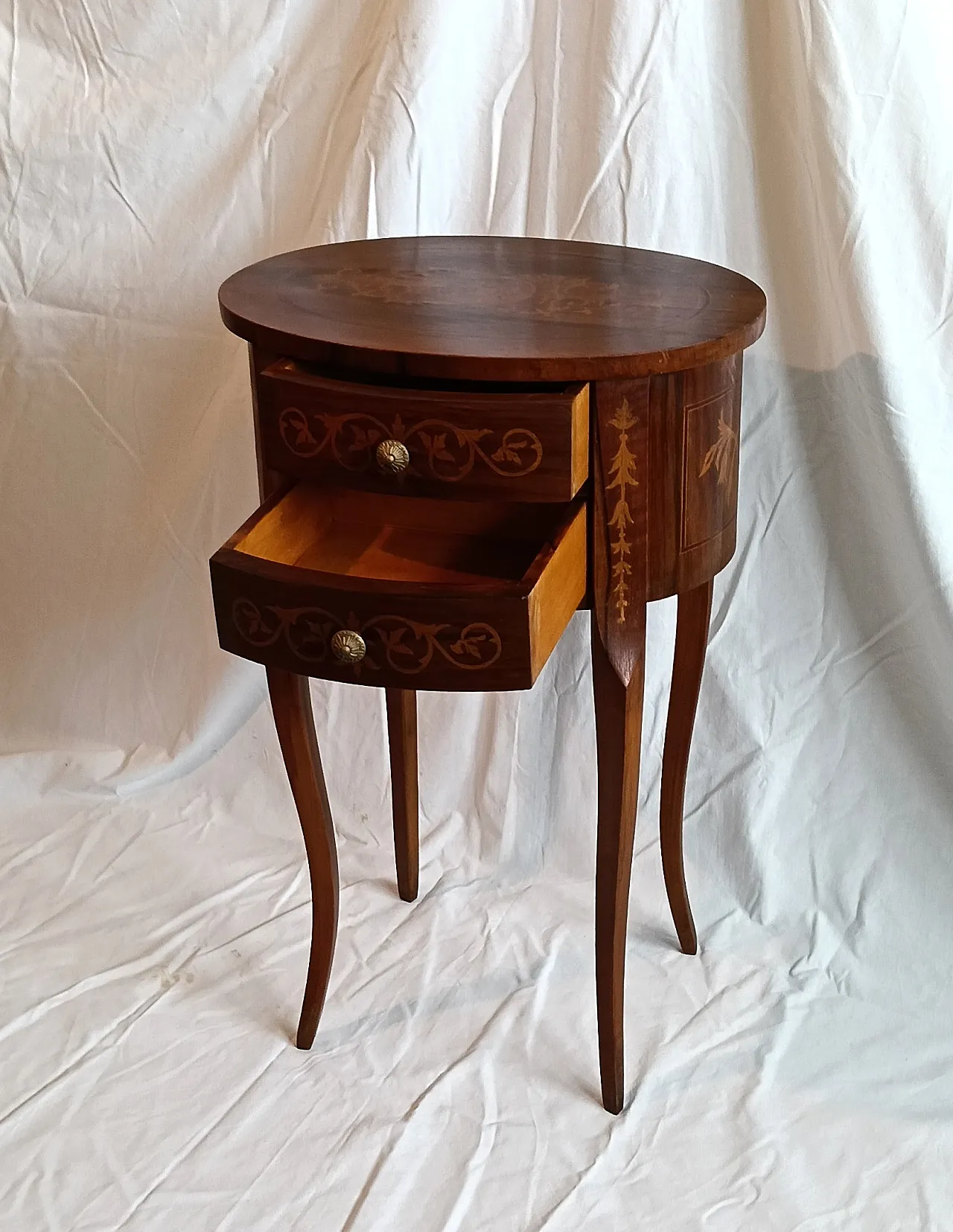 Pair of bedside tables in Neoclassical style, 1960s 9