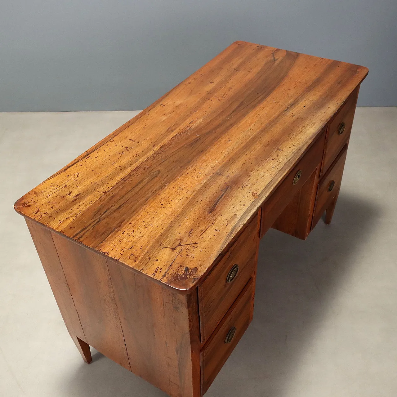 Directory desk in walnut, early 19th century 9
