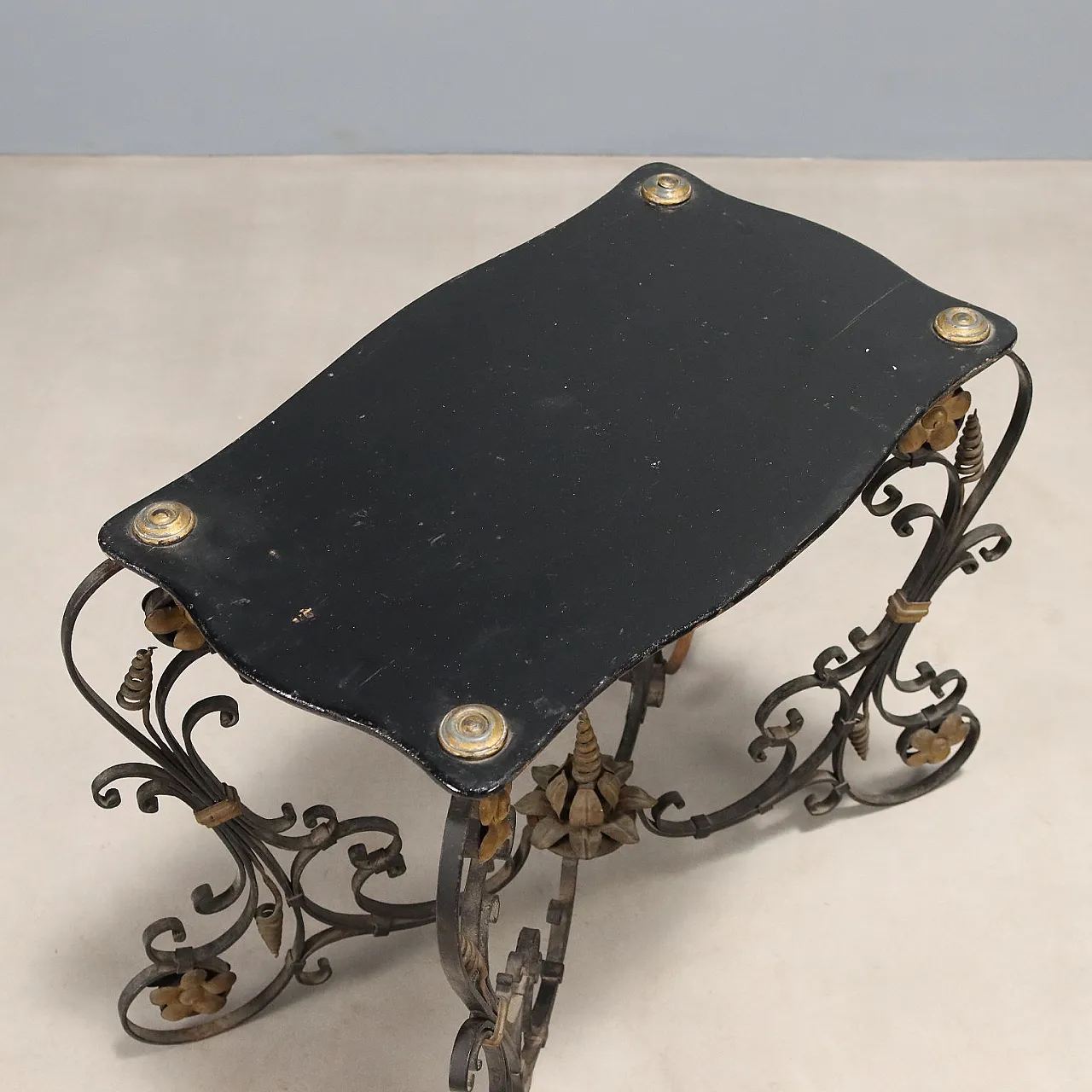 Tavolino da centro con piano in legno laccato, '800 7